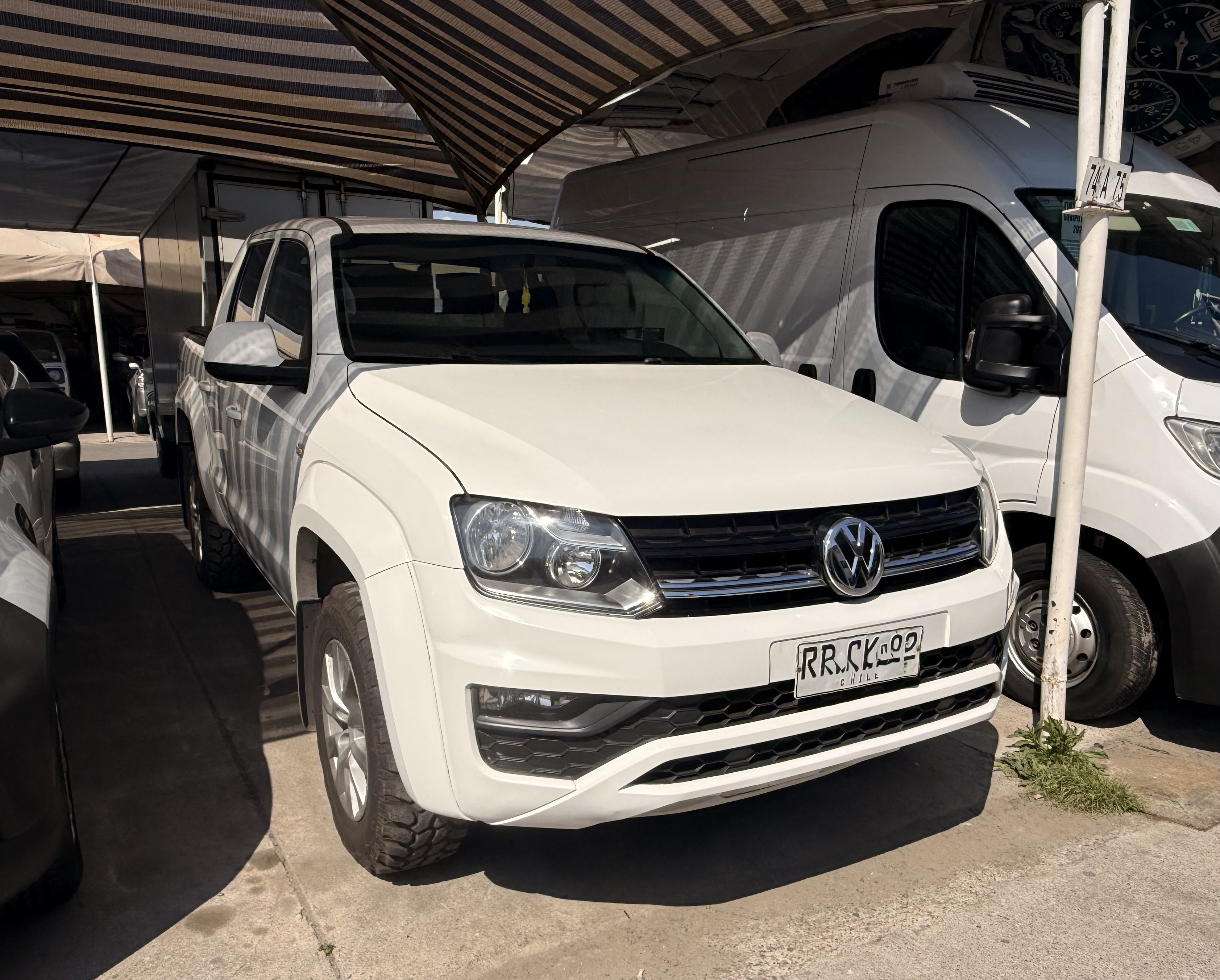VOLKWAGEN AMAROK 2022